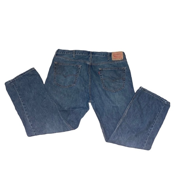 𝅺LEVI’S Relaxed Straight 559 Mens Jeans 40x32 - Picture 3 of 5